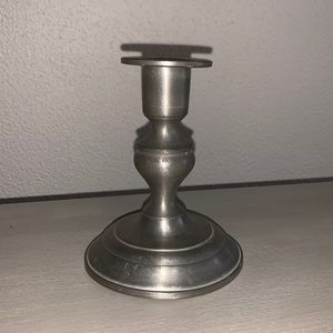 WOODBURY PEWTER DUNHAM CANDLESTICK